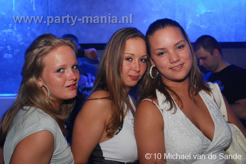 100512_035_darkraver_partymania