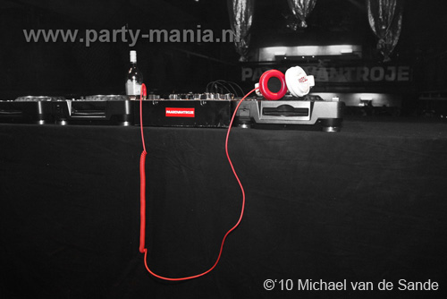 100512_078_darkraver_partymania