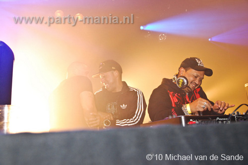 100512_102_darkraver_partymania