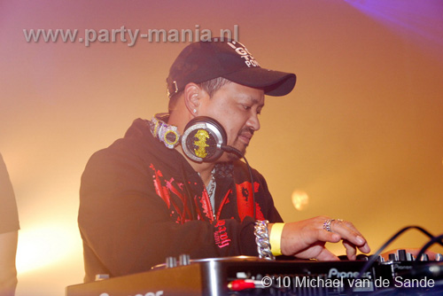 100512_103_darkraver_partymania