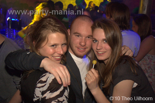 100514_136_westwood_partymania