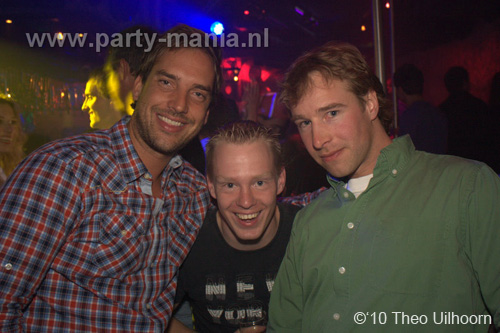 100514_174_westwood_partymania