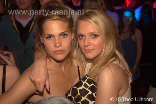 100514_209_westwood_partymania