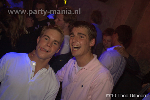 100514_217_westwood_partymania