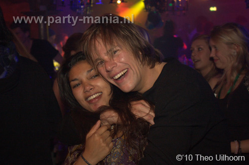 100514_225_westwood_partymania