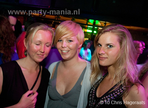 100522_098_ilovelos_partymania