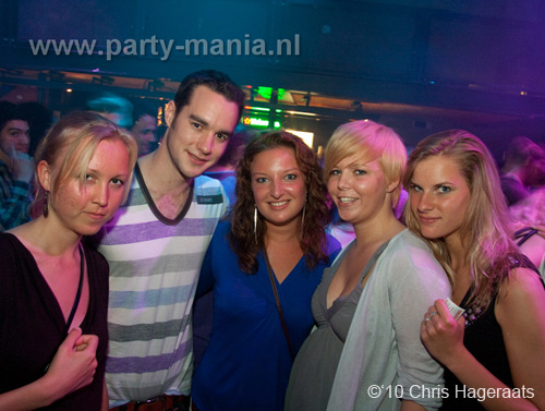 100522_100_ilovelos_partymania