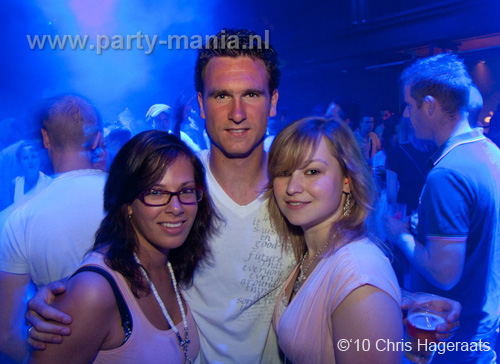 100522_116_ilovelos_partymania