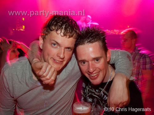 100522_126_ilovelos_partymania