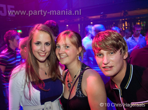 100522_143_ilovelos_partymania