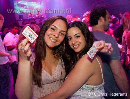 100522_148_ilovelos_partymania