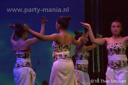 100522_089_tong_tong_fair_partymania