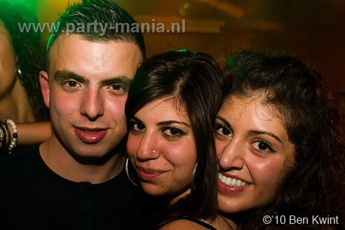 100528_094_havana_partymania