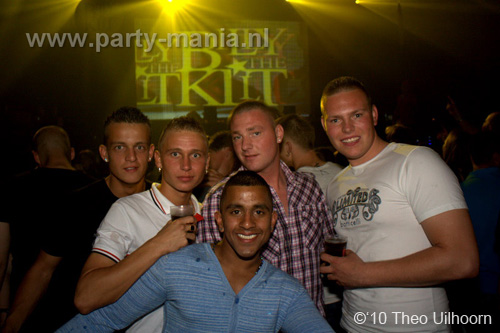 100529_140_billy_the_klit_partymania