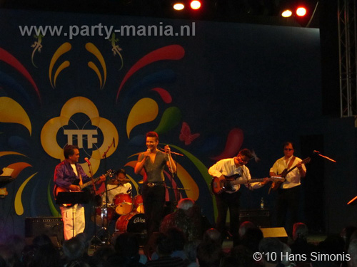 100529_188_tong_tong_fair_partymania