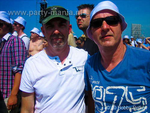 100605_101_royal_beach_partymania