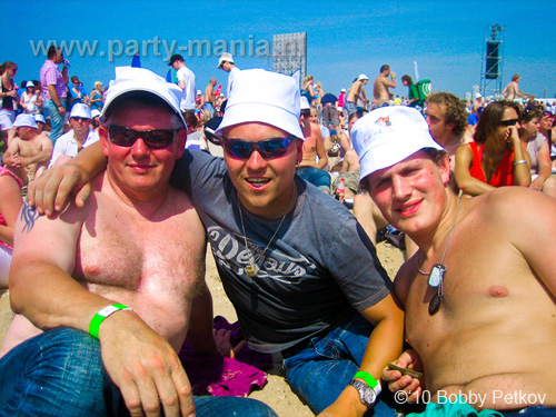 100605_128_royal_beach_partymania