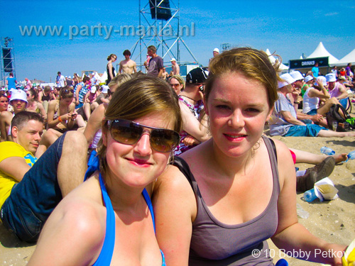 100605_129_royal_beach_partymania