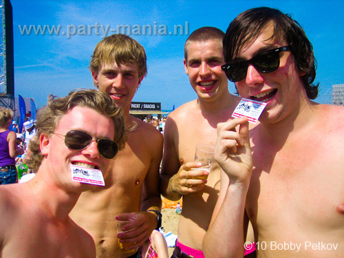 100605_135_royal_beach_partymania