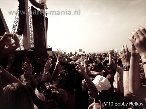 100605_143_royal_beach_partymania