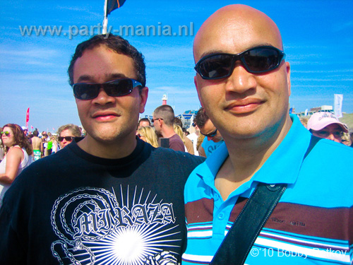 100605_164_royal_beach_partymania