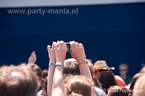 100605_064_royal_beach_partymania