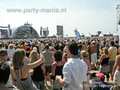 100605_120_royal_beach_partymania