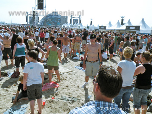 100605_121_royal_beach_partymania