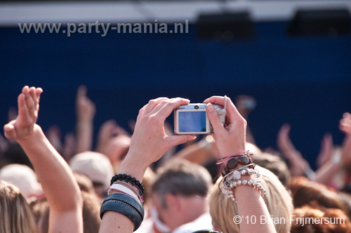 100605_123_royal_beach_partymania