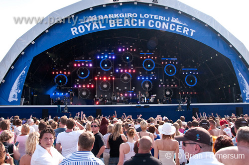 100605_138_royal_beach_partymania