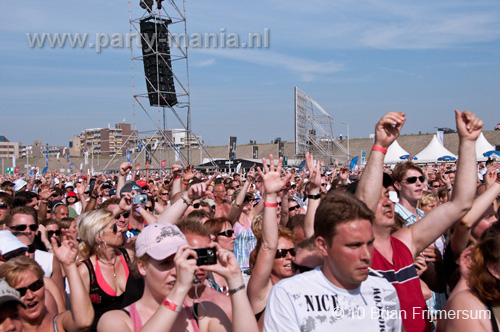 100605_170_royal_beach_partymania