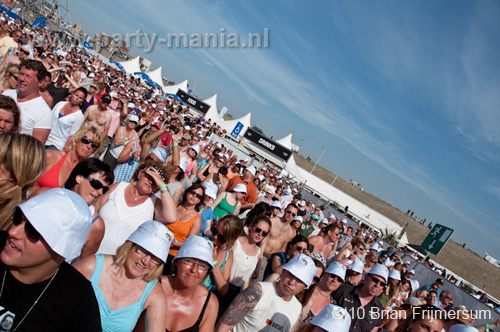 100605_200_royal_beach_partymania