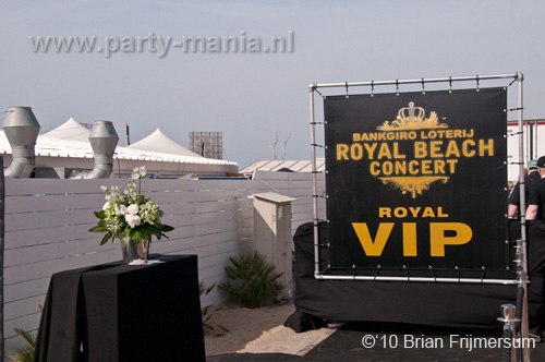 100605_205_royal_beach_partymania