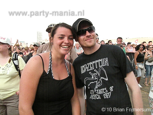 100605_236_royal_beach_partymania