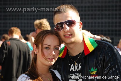 100612_109_franchise_outdoor_partymania