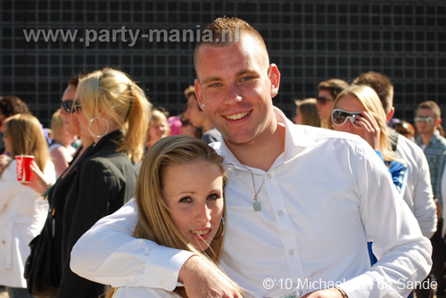 100612_110_franchise_outdoor_partymania