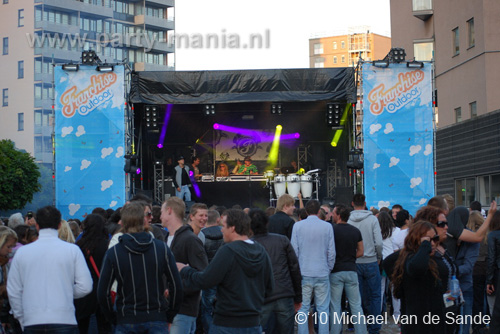 100612_285_franchise_outdoor_partymania