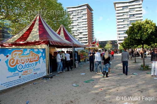 100612_067_franchise_outdoor_partymania