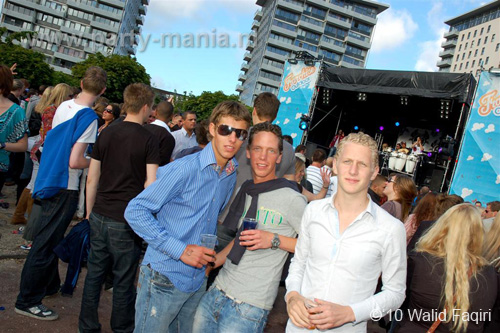 100612_107_franchise_outdoor_partymania