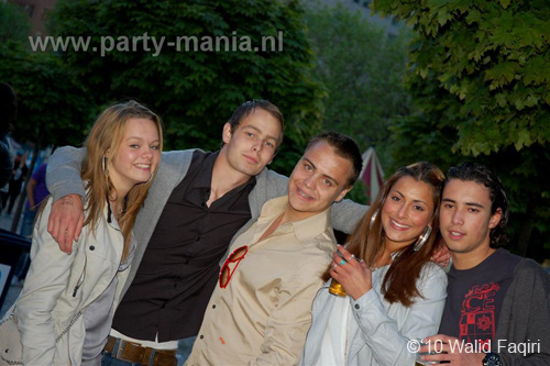 100612_131_franchise_outdoor_partymania