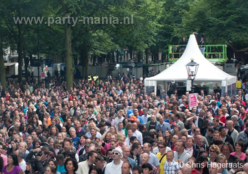 100612_083_the_hague_pride_partymania