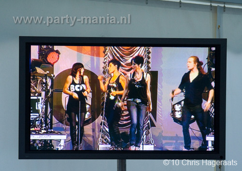 100627_237_parkpop_partymania