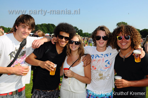 100627_194_parkpop_partymania