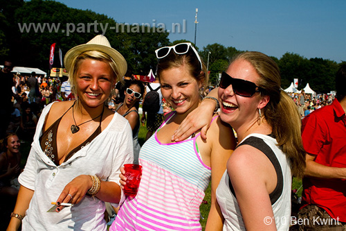 100627_174_parkpop_partymania