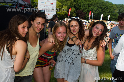 100627_177_parkpop_partymania