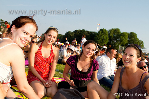 100627_206_parkpop_partymania