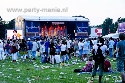 100627_228_parkpop_partymania