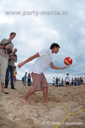 100801_105_horeca_beachvolleybal_partymania