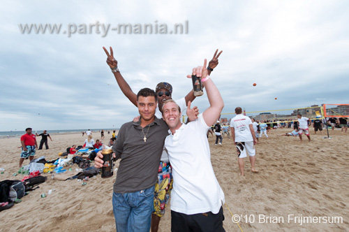 100801_106_horeca_beachvolleybal_partymania