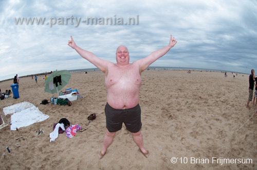 100801_111_horeca_beachvolleybal_partymania